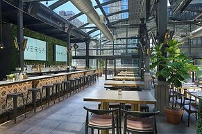 Renaissance New York Midtown Hotel