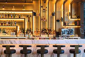 Renaissance New York Midtown Hotel