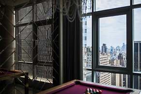 Renaissance New York Midtown Hotel