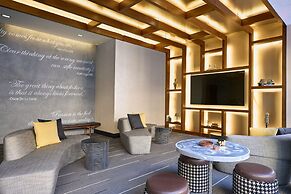 Renaissance New York Midtown Hotel