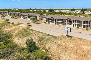 Eagle's Den Suites Big Spring a Travelodge by Wyndham