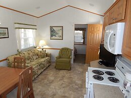 Road Runner Travel Resort - Caravan Park