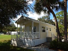 Road Runner Travel Resort - Caravan Park