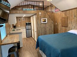 Road Runner Travel Resort - Caravan Park