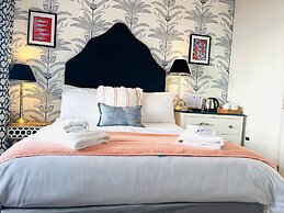 The Beaches Guest House