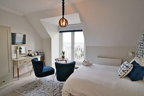 The Beaches Guest House