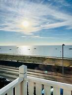 The Beaches Guest House