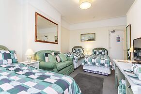 The Ravensbourne Hotel