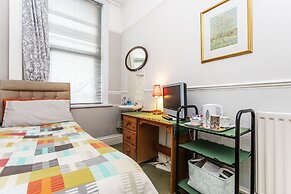 The Ravensbourne Hotel