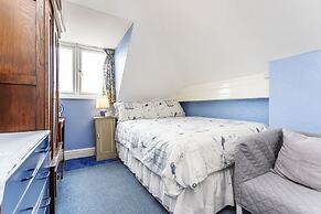 The Ravensbourne Hotel