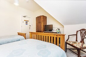 The Ravensbourne Hotel