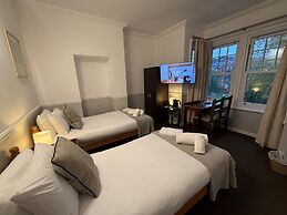 Central Hotel