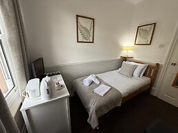 Central Hotel