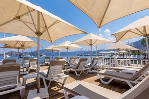 Luna Begonvil Tas Evler