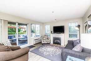 Waterscapes Resort by DKRA