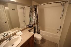 Waterscapes Resort by DKRA