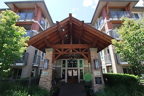 Waterscapes Resort by DKRA