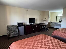 Scottish Inns & Suites Eau Claire