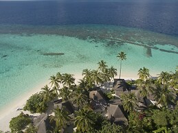 Angaga Island Resort & Spa