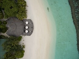 Angaga Island Resort & Spa