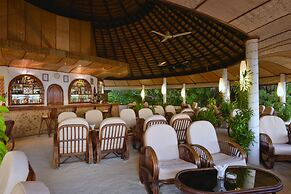 Angaga Island Resort & Spa