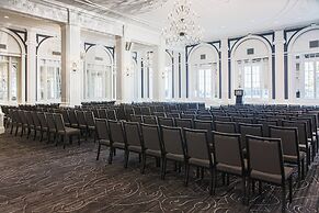 Renaissance Albany Hotel