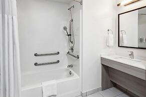 Spark by Hilton Rochester South