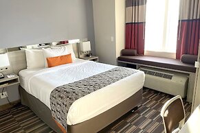Spark by Hilton Rochester South