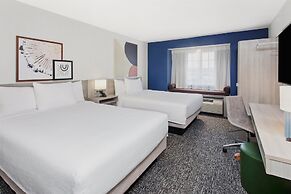 Spark by Hilton Rochester South