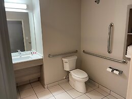 Spark by Hilton Rochester South