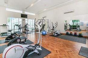 Home Suites by Marina