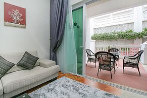 Home Suites by Marina