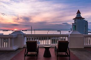 Home Suites by Marina