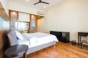 Home Suites by Marina