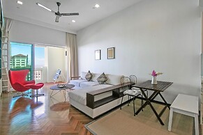 Home Suites by Marina