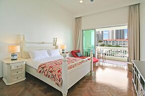 Home Suites by Marina