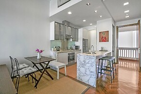 Home Suites by Marina