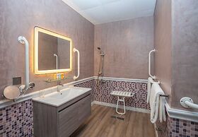 Ezdan Hotel Residence