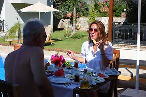 Mavi Deniz Konuk Evi