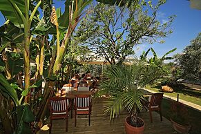 Mavi Deniz Konuk Evi