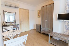 Mavi Deniz Konuk Evi