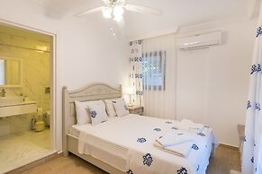 Mavi Deniz Konuk Evi