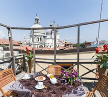 Dorsoduro Charme Apartments