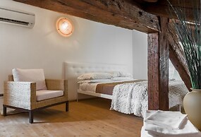 Dorsoduro Charme Apartments