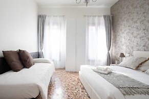 Dorsoduro Charme Apartments
