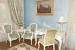 Swan Lake Boutique Hotel - Adults Only