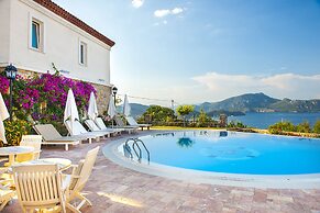 Swan Lake Boutique Hotel - Adults Only