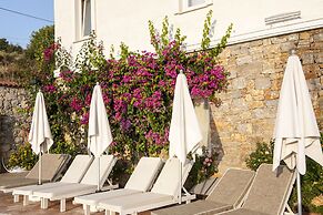 Swan Lake Boutique Hotel - Adults Only