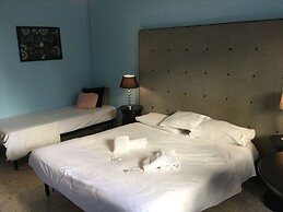 Iron Bridge Accomodation