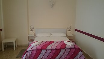 Iron Bridge Accomodation